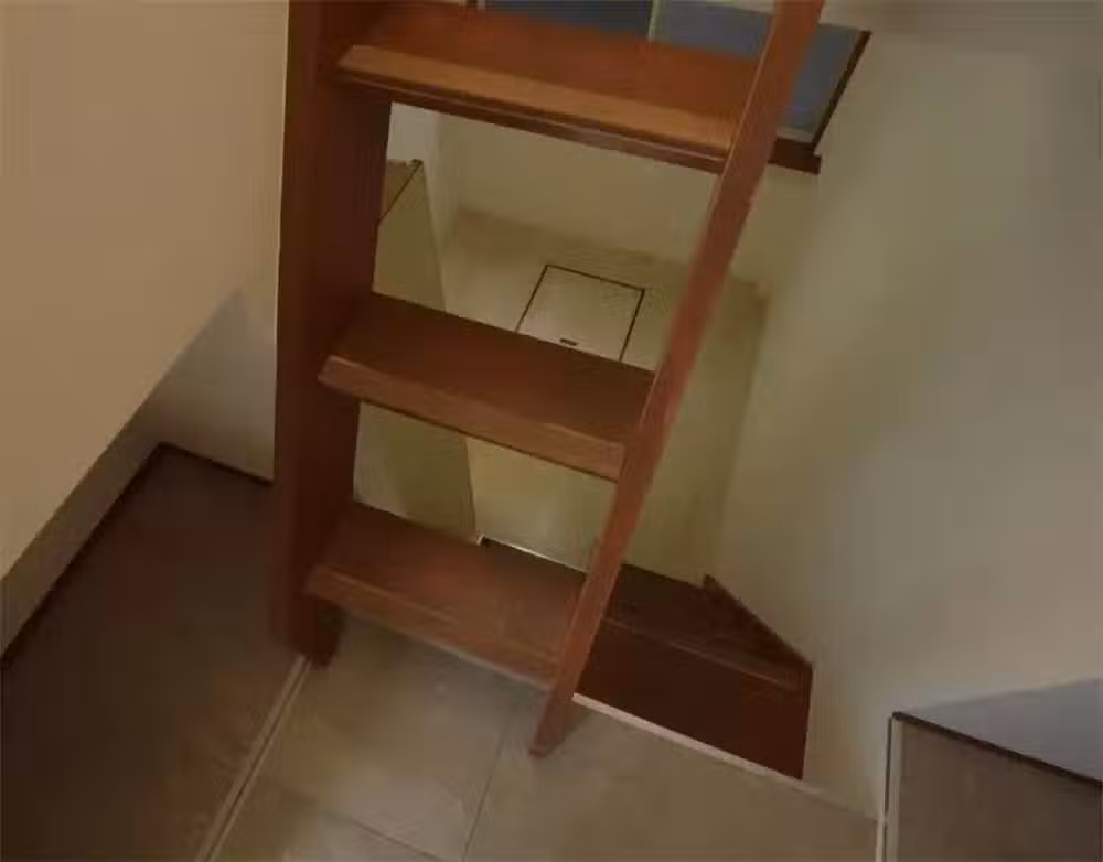/www/bananadaily.net/web/images/image/2249/22495408.avif